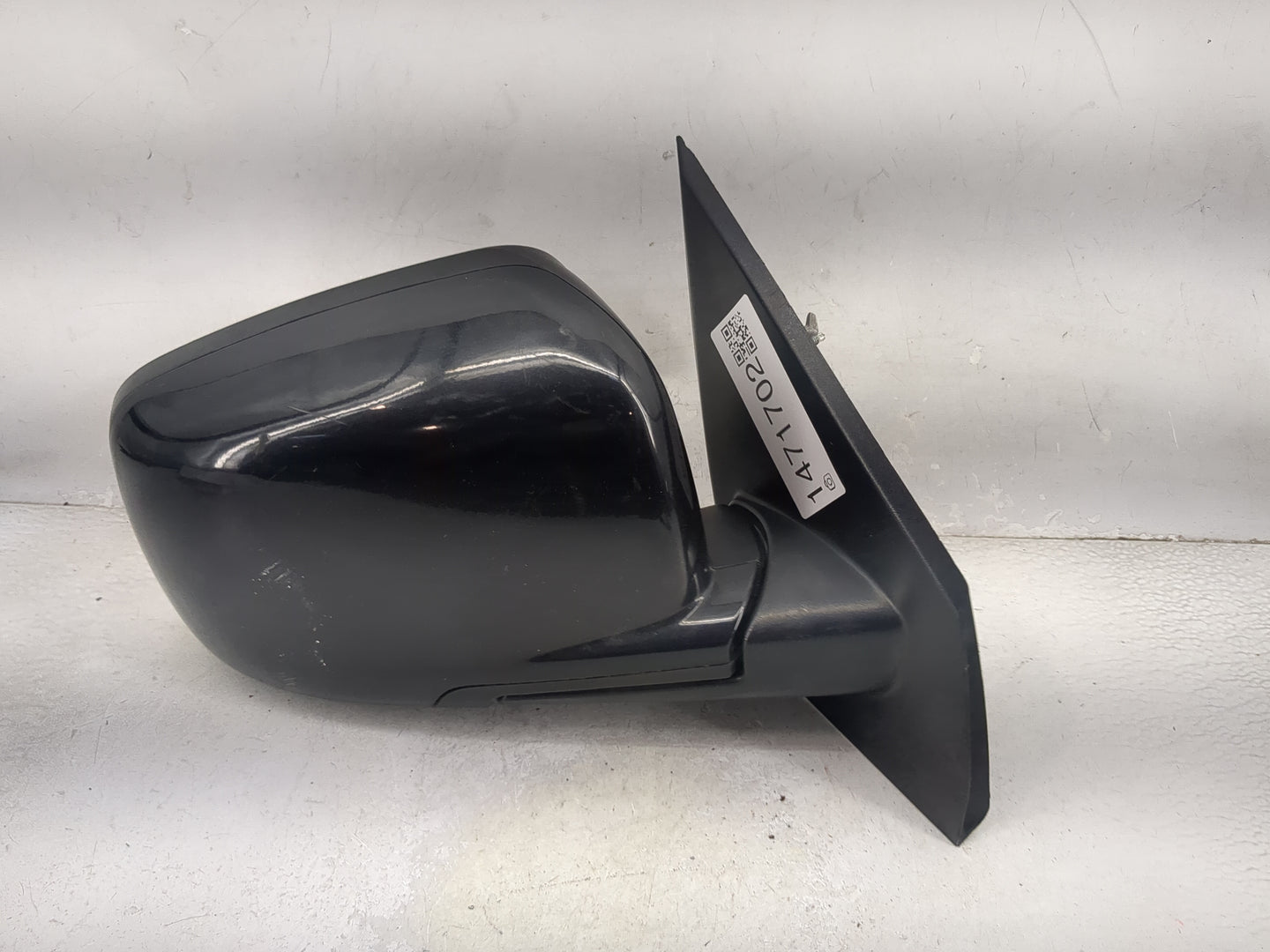 2014 Dodge Journey Passenger Side View Mirror - Right Door Mirror OEM Used - Oemusedautoparts1.com