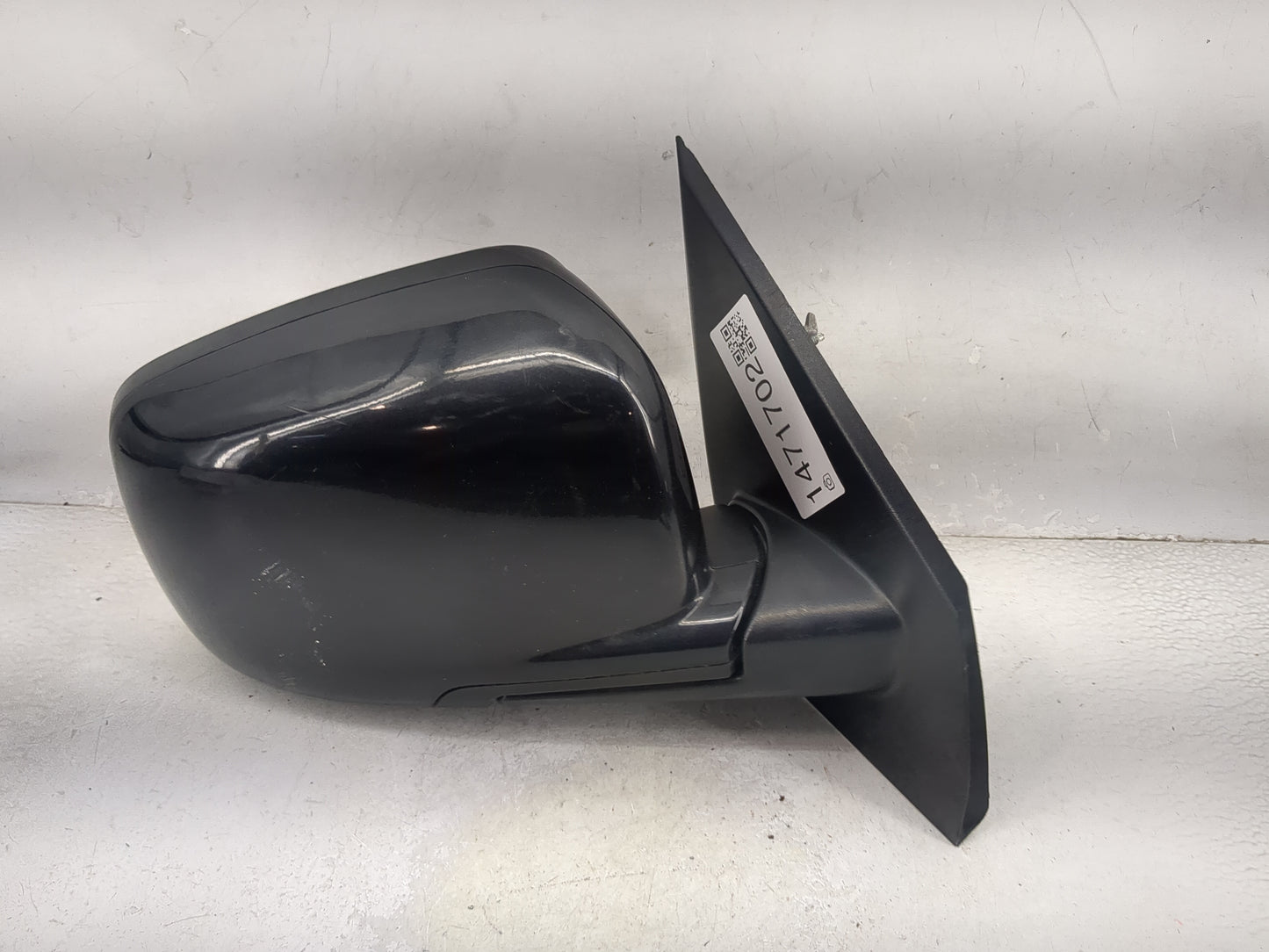 2014 Dodge Journey Passenger Side View Mirror - Right Door Mirror OEM Used - Oemusedautoparts1.com