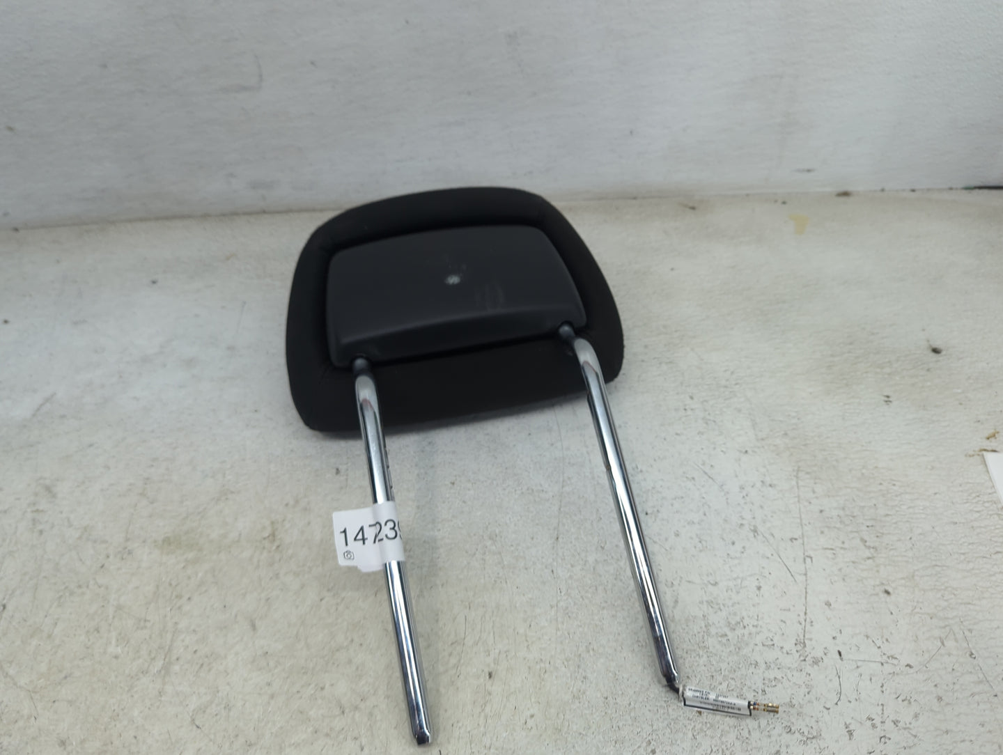 2014 Dodge Journey Headrest Head Rest Front Driver Passenger Seat Fits OEM Used Auto Parts - Oemusedautoparts1.com