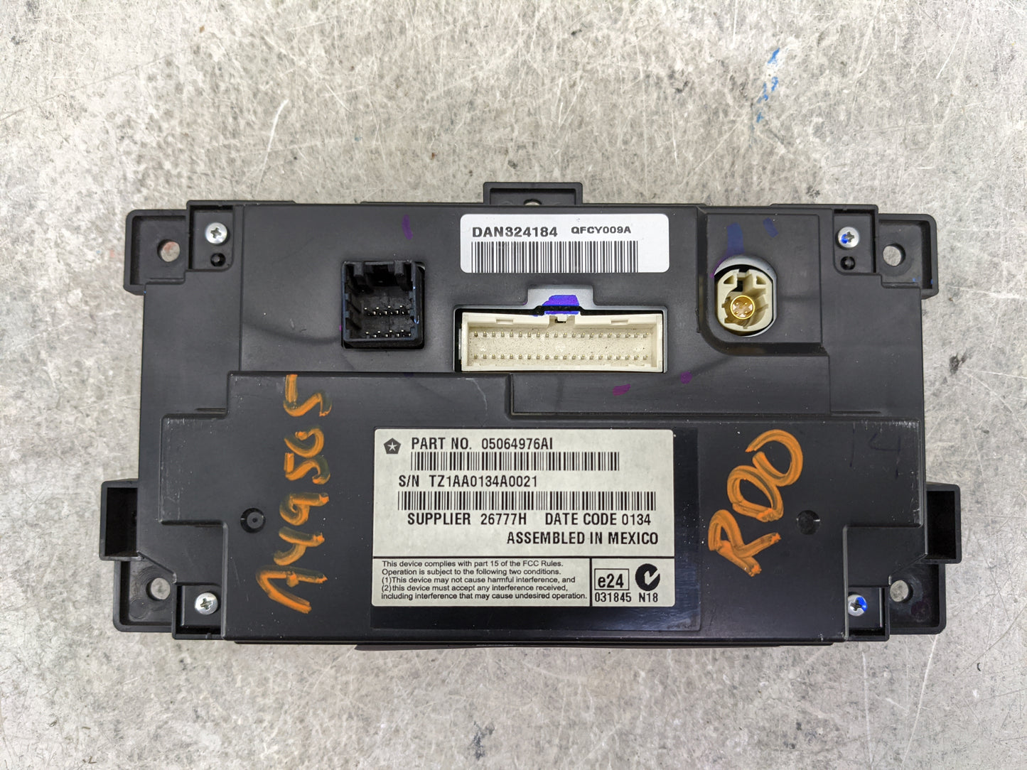 2014 Dodge Journey Information Display Screen 1473670 - Oemusedautoparts1.com