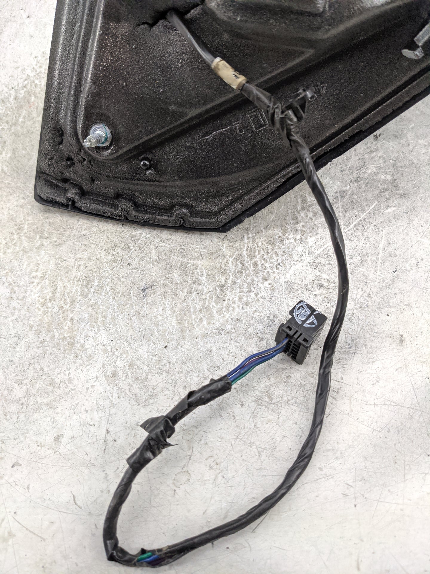 2014 Dodge Journey Driver Side View Mirror - Left Door Mirror OEM Used - Oemusedautoparts1.com