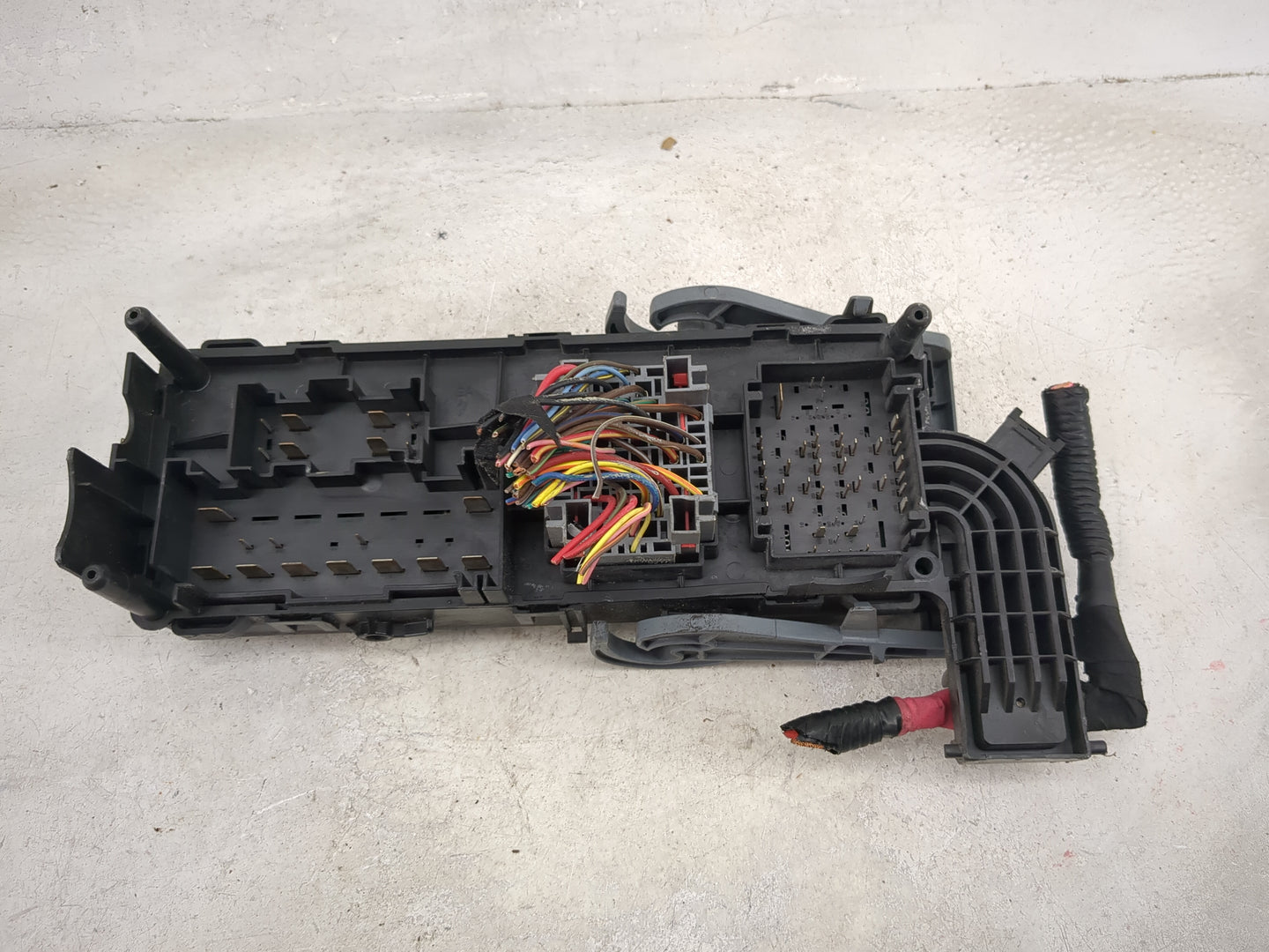 2012-2020 Dodge Journey Fusebox Fuse Box Relay Module Tipm 68143317ad 1491969 - Oemusedautoparts1.com