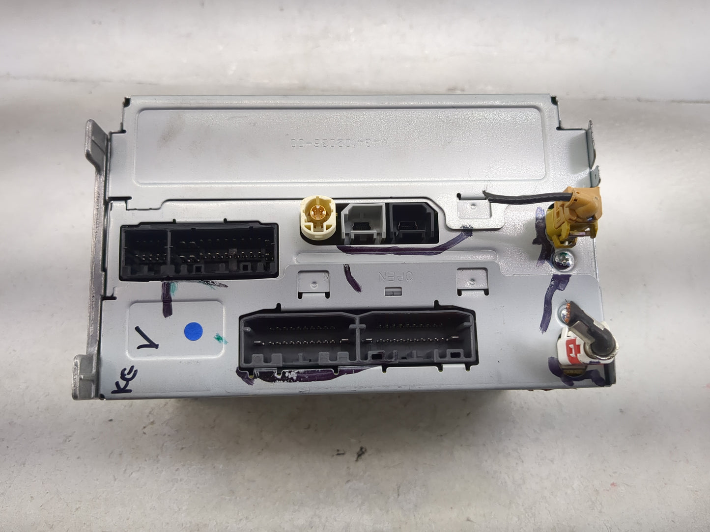 2014 Dodge Journey Radio AM FM Cd Player Receiver Replacement P/N:P68308773ZA Fits OEM Used Auto Parts - Oemusedautoparts1.c