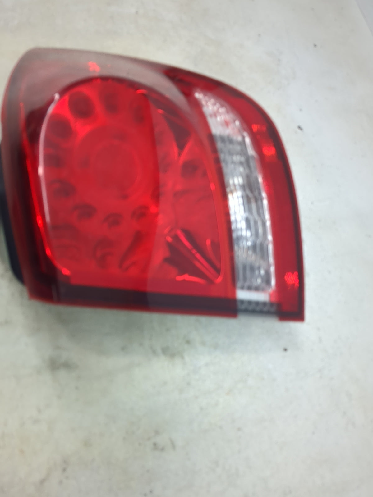 2011-2020 Dodge Journey Tail Light Assembly Passenger Right OEM P/N:68078464AD Fits OEM Used Auto Parts - Oemusedautoparts1.