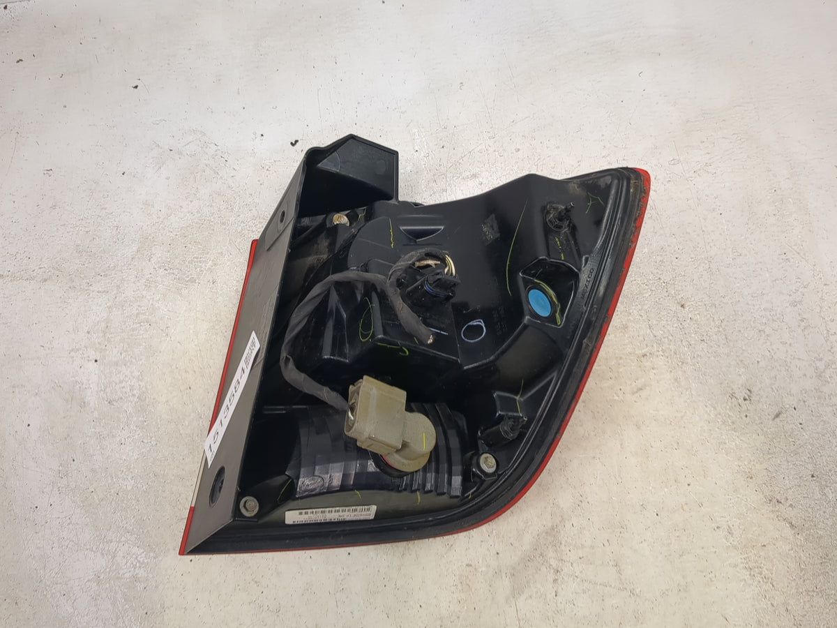 2011-2020 Dodge Journey Tail Light Assembly Driver Left OEM P/N:68078465AD 67240813972 Fits OEM Used Auto Parts - Oemusedaut