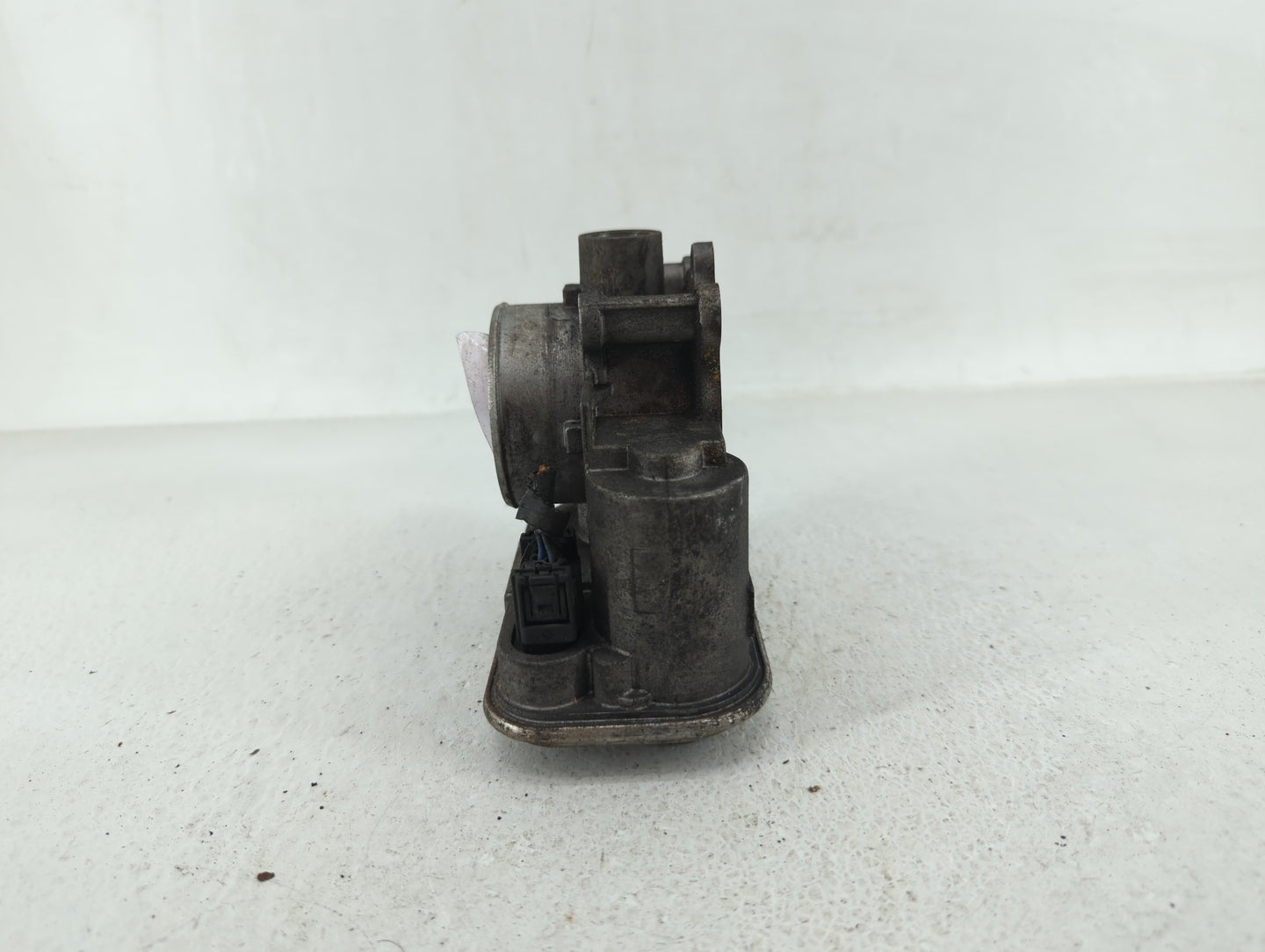2009-2018 Dodge Journey Throttle Body P/N:542909035AB 04891735AC Fits OEM Used Auto Parts - Oemusedautoparts1.com