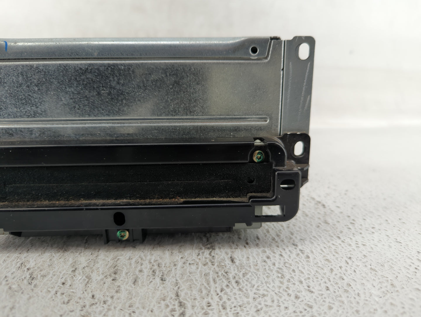 2014 Dodge Journey Am Fm Cd Player Radio Receiver - Oemusedautoparts1.com