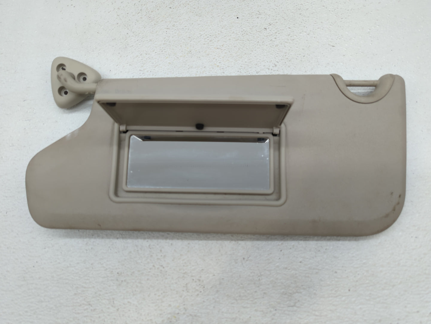 2014 Dodge Journey Sun Visor Shade Replacement Passenger Right Mirror Fits OEM Used Auto Parts - Oemusedautoparts1.com