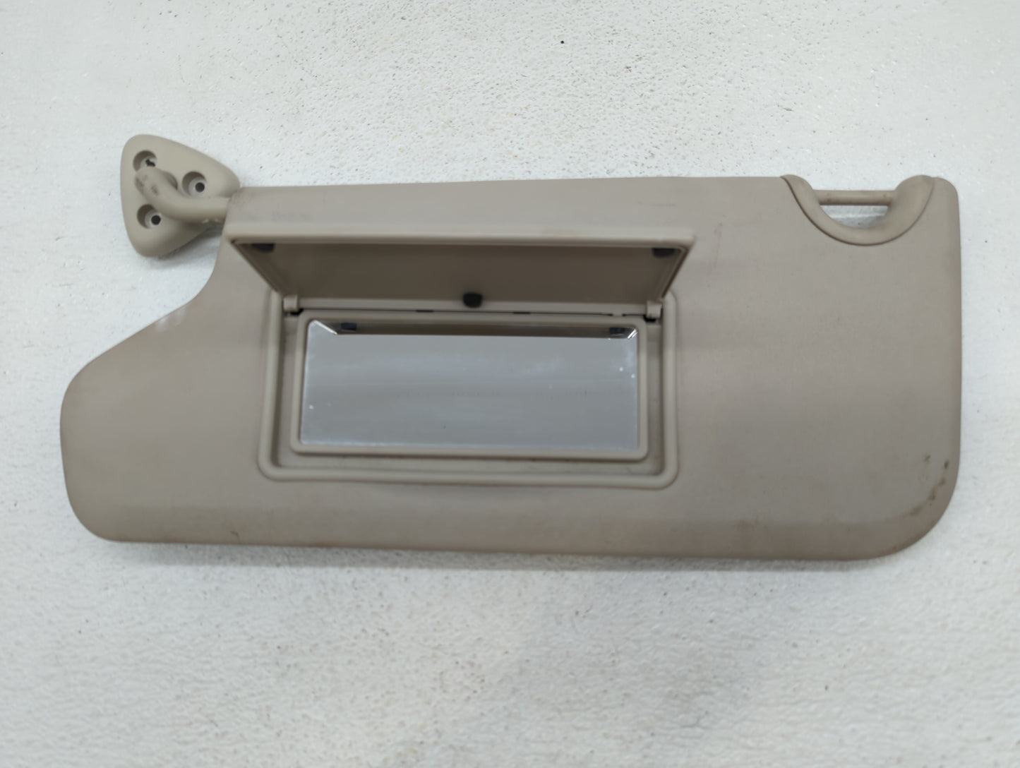 2014 Dodge Journey Sun Visor Shade Replacement Passenger Right Mirror Fits OEM Used Auto Parts - Oemusedautoparts1.com