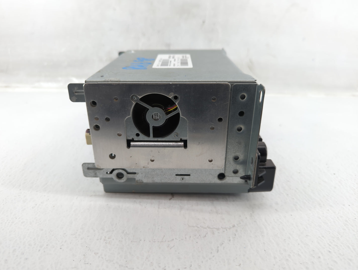 2014 Dodge Journey Radio AM FM Cd Player Receiver Replacement P/N:P68209665AA Fits OEM Used Auto Parts - Oemusedautoparts1.c