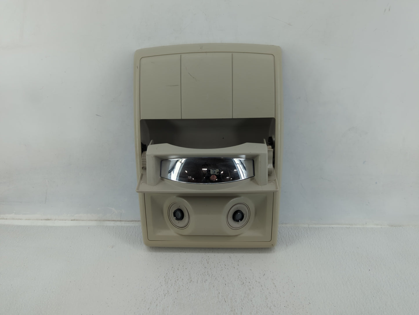2014 Dodge Journey Overhead Roof Console - Oemusedautoparts1.com