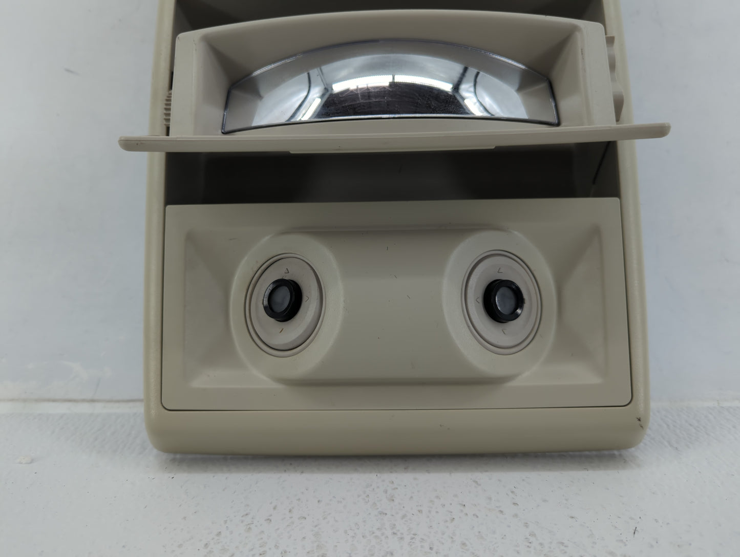 2014 Dodge Journey Overhead Roof Console - Oemusedautoparts1.com