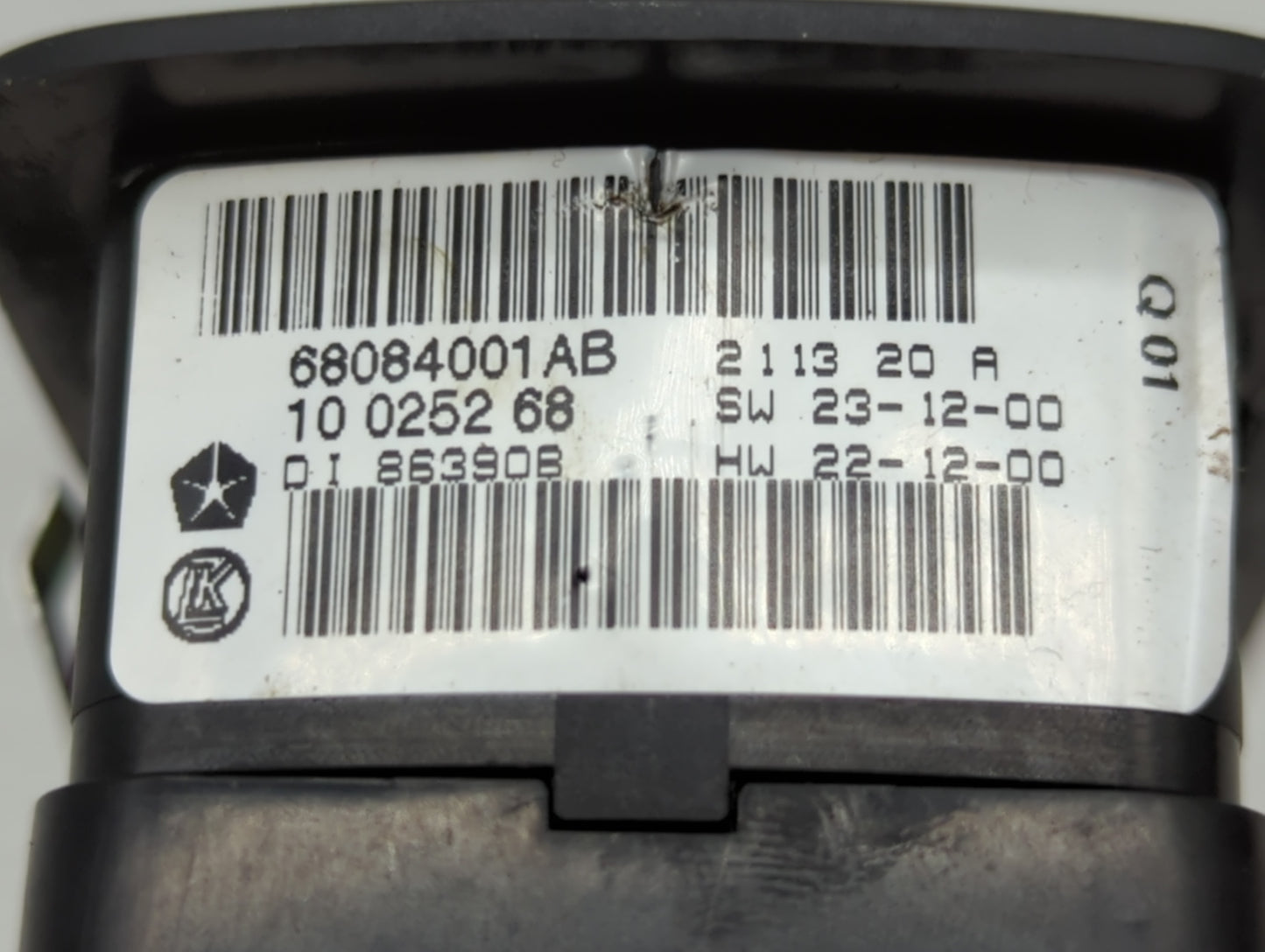 2014 Dodge Journey Master Power Window Switch Replacement Driver Side Left P/N:68084001AB 68084001AC, 68307001AA, 68084001AD
