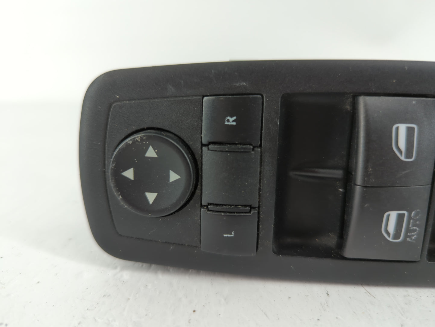 2014 Dodge Journey Master Power Window Switch Replacement Driver Side Left P/N:68084001AB 68084001AC, 68307001AA, 68084001AD