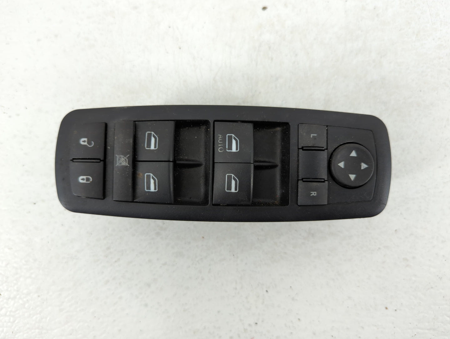 2014 Dodge Journey Master Power Window Switch Replacement Driver Side Left P/N:68084001AB 68084001AC, 68307001AA, 68084001AD