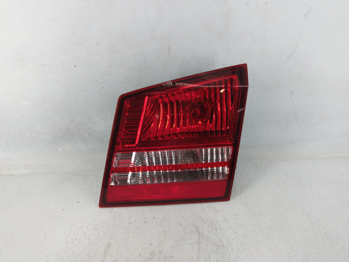 2014 Dodge Journey Tail Light Assembly Passenger Right OEM P/N:04806368AF Fits OEM Used Auto Parts - Oemusedautoparts1.com