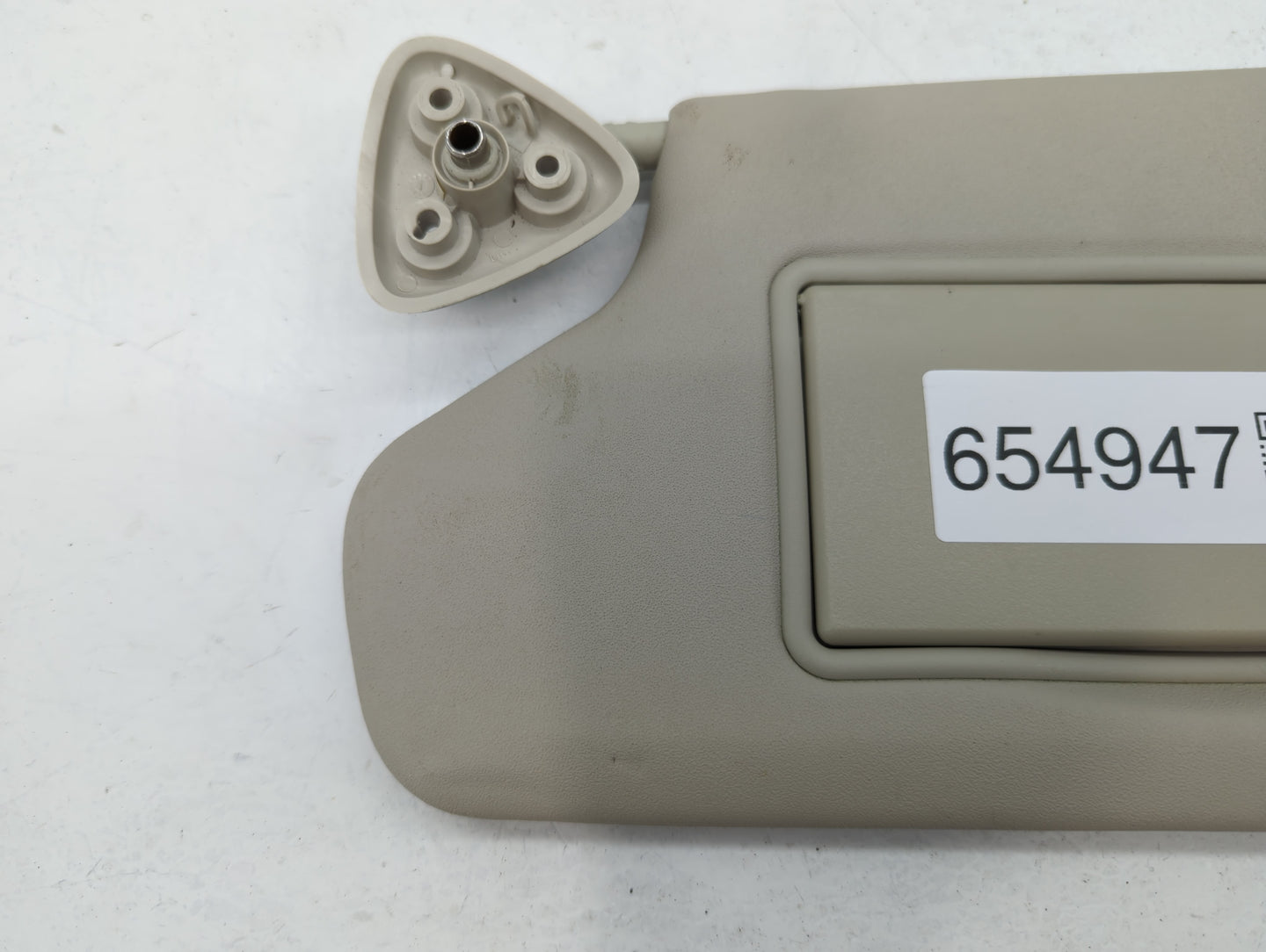 2014 Dodge Journey Sun Visor Shade Replacement Driver Left Mirror Fits OEM Used Auto Parts - Oemusedautoparts1.com
