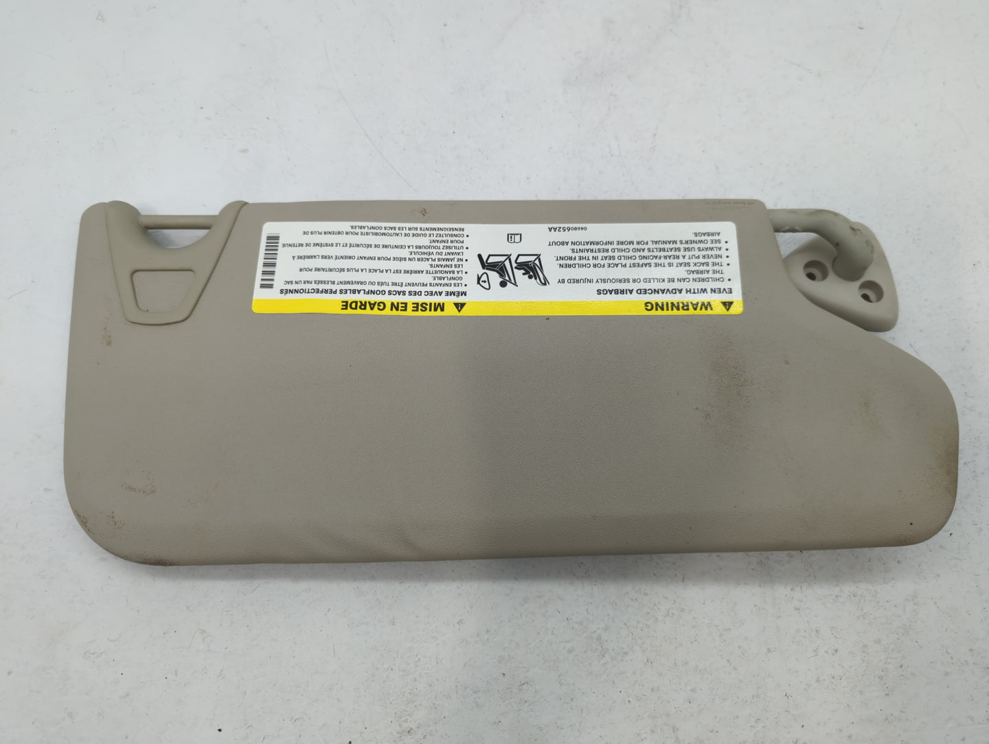 2014 Dodge Journey Sun Visor Shade Replacement Driver Left Mirror Fits OEM Used Auto Parts - Oemusedautoparts1.com