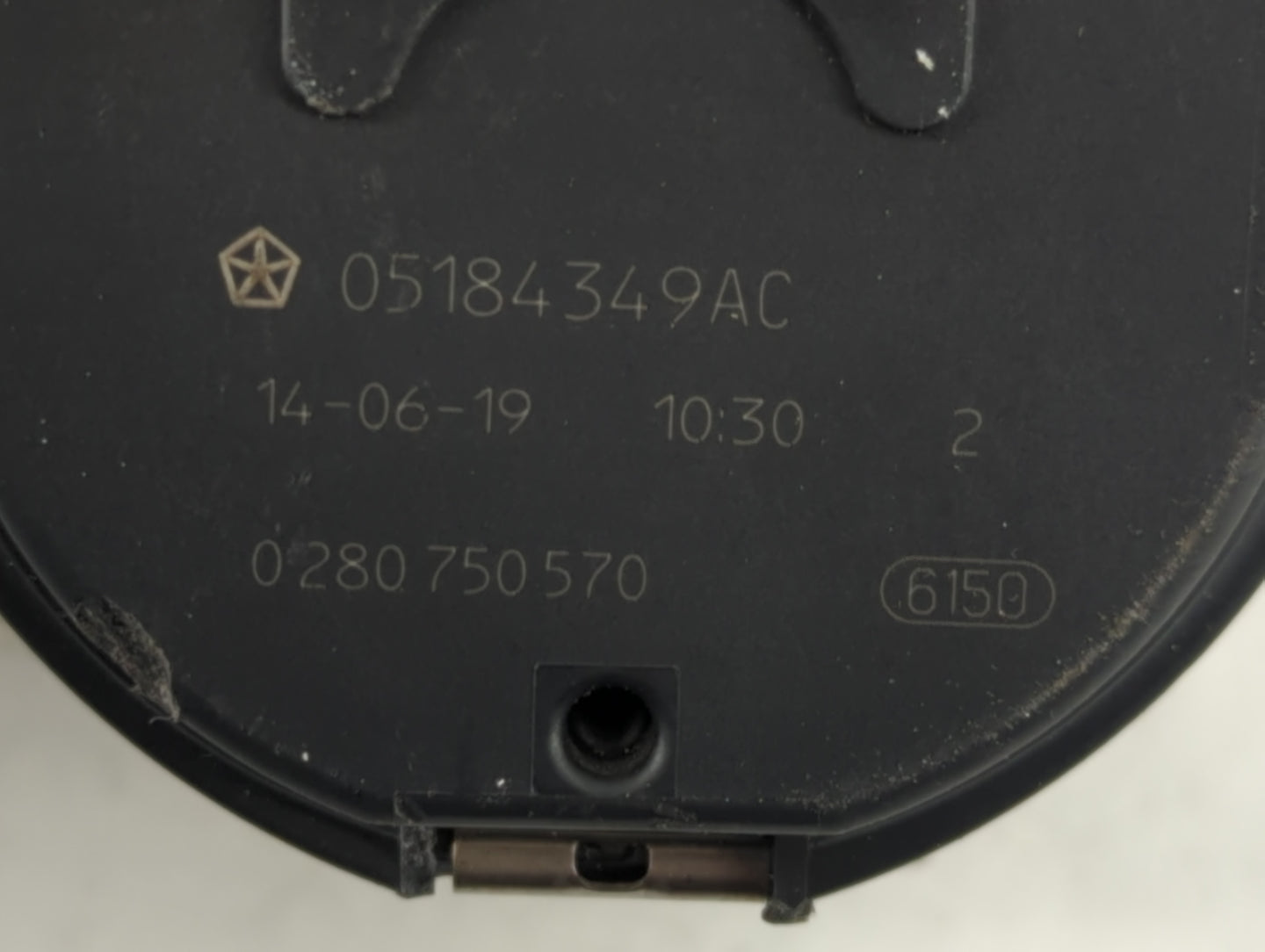 2011-2019 Dodge Journey Throttle Body P/N:0 280 750 570 05184349AC Fits OEM Used Auto Parts - Oemusedautoparts1.com