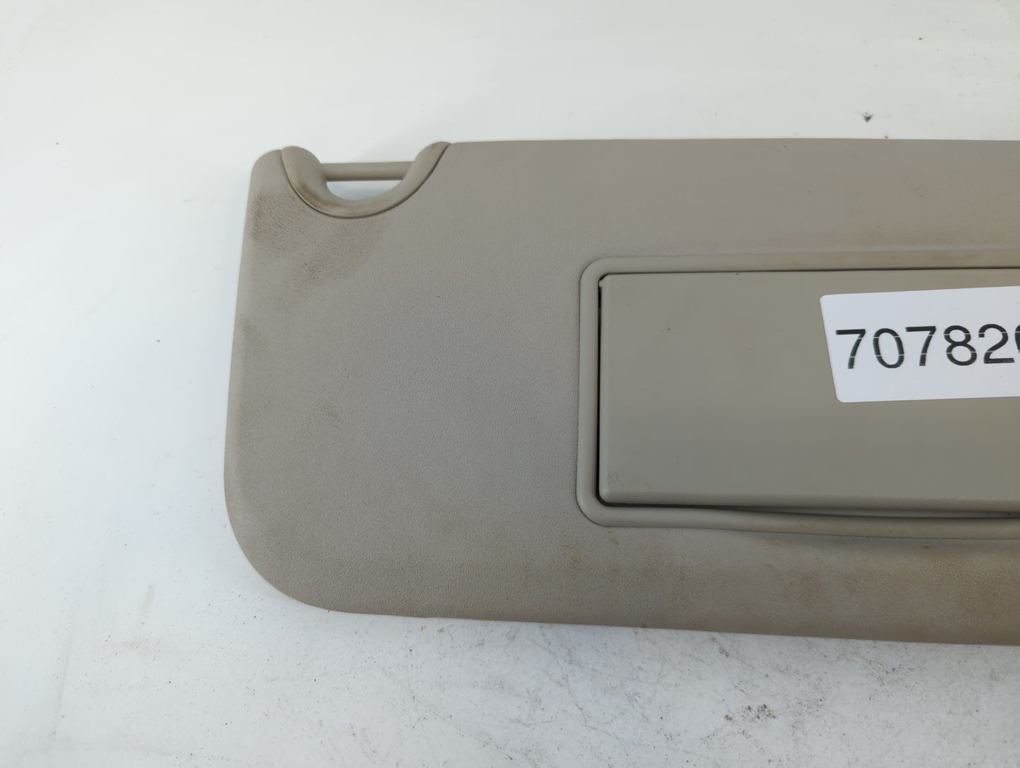 2014 Dodge Journey Sun Visor Shade Replacement Driver Left Mirror Fits OEM Used Auto Parts - Oemusedautoparts1.com