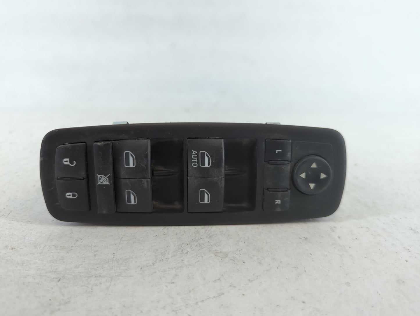 2014 Dodge Journey Master Power Window Switch Replacement Driver Side Left P/N:68084001AD Fits OEM Used Auto Parts - Oemused