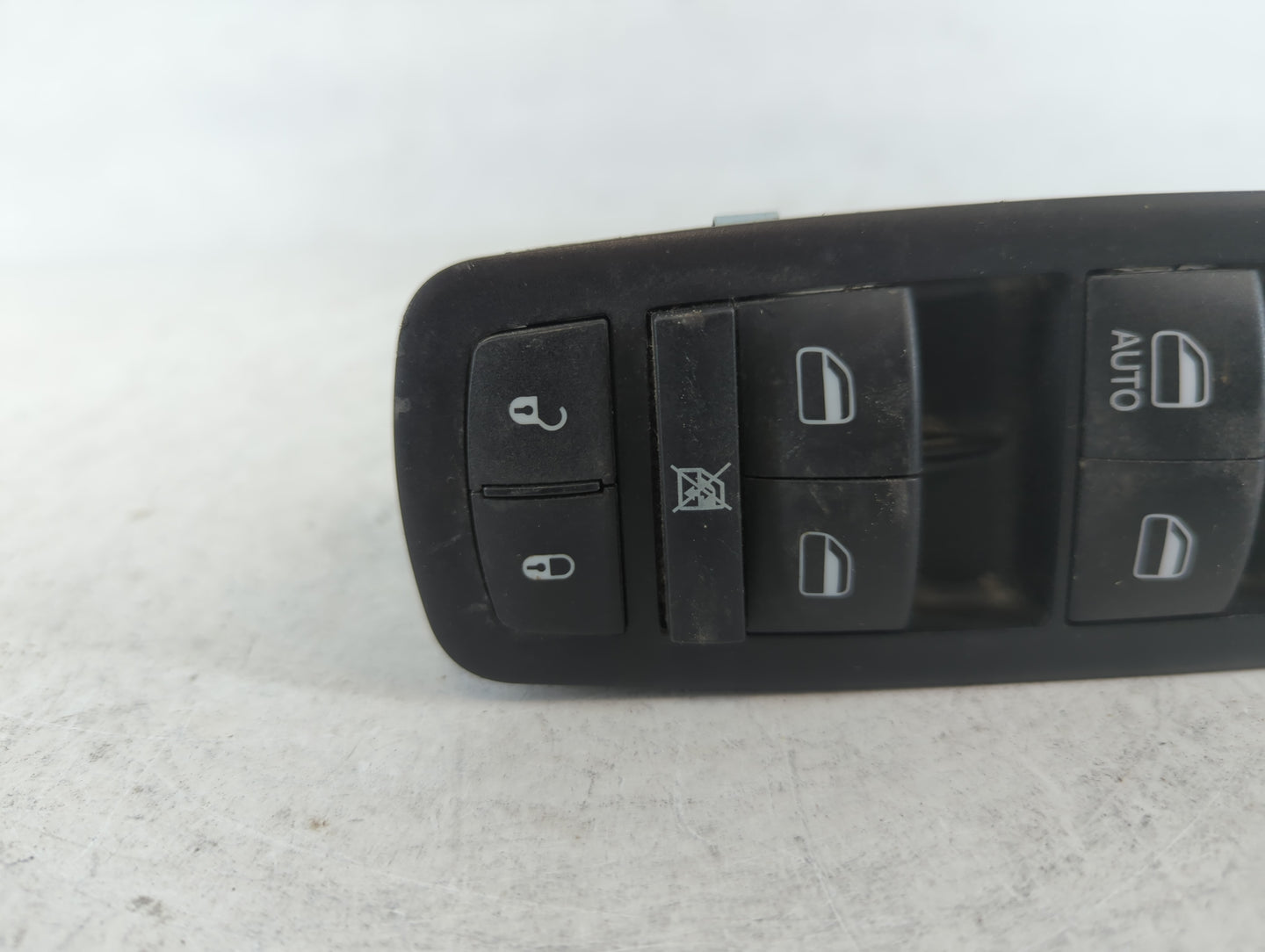 2014 Dodge Journey Master Power Window Switch Replacement Driver Side Left P/N:68084001AD Fits OEM Used Auto Parts - Oemused