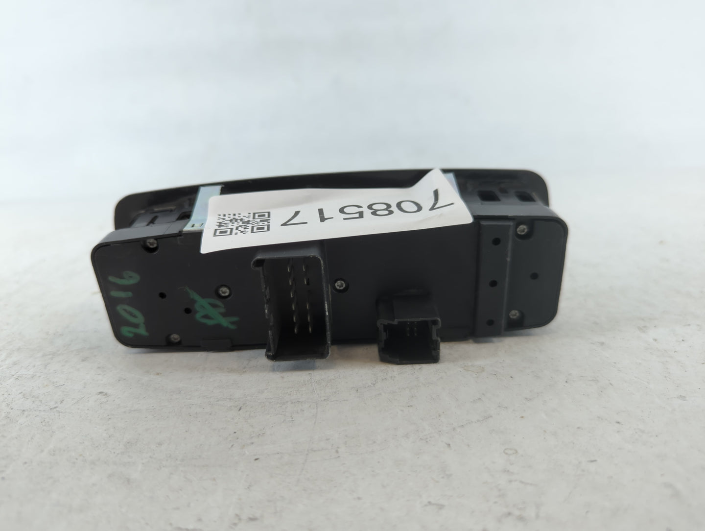 2014 Dodge Journey Master Power Window Switch Replacement Driver Side Left P/N:68084001AD Fits OEM Used Auto Parts - Oemused