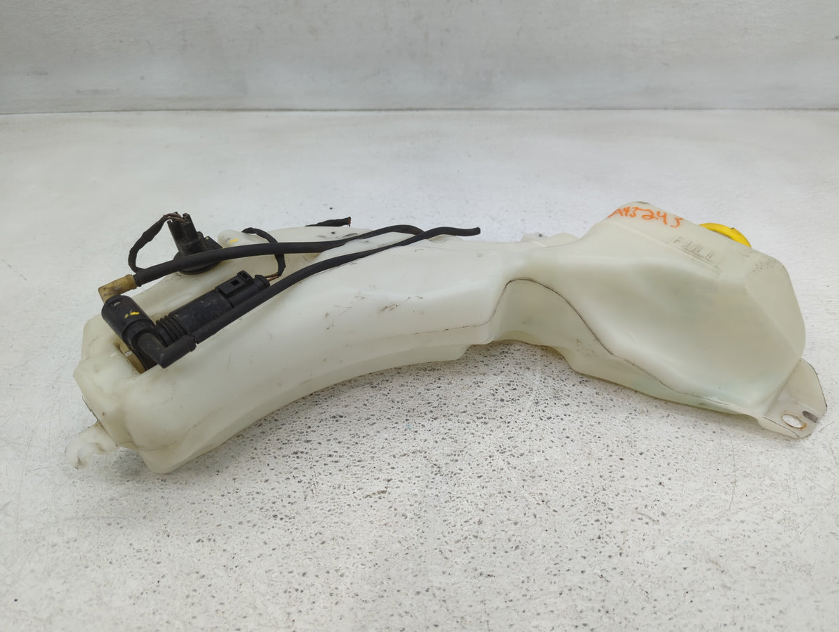 2014 Dodge Journey Windshield Washer Fluid Reservoir Bottle Oem - Oemusedautoparts1.com