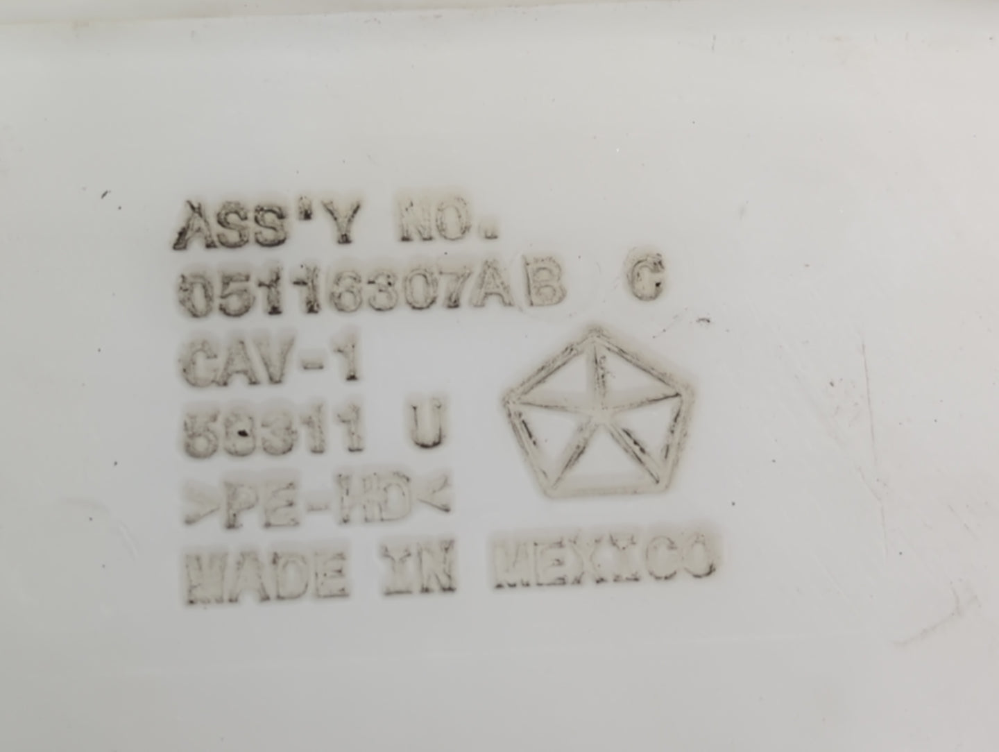 2014 Dodge Journey Windshield Washer Fluid Reservoir Bottle Oem - Oemusedautoparts1.com