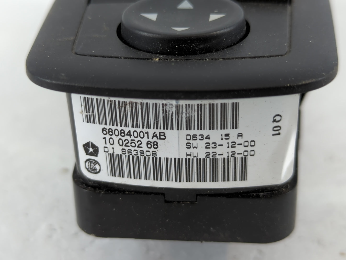 2014 Dodge Journey Master Power Window Switch Replacement Driver Side Left P/N:10 0252 68 68084001AB Fits OEM Used Auto Part