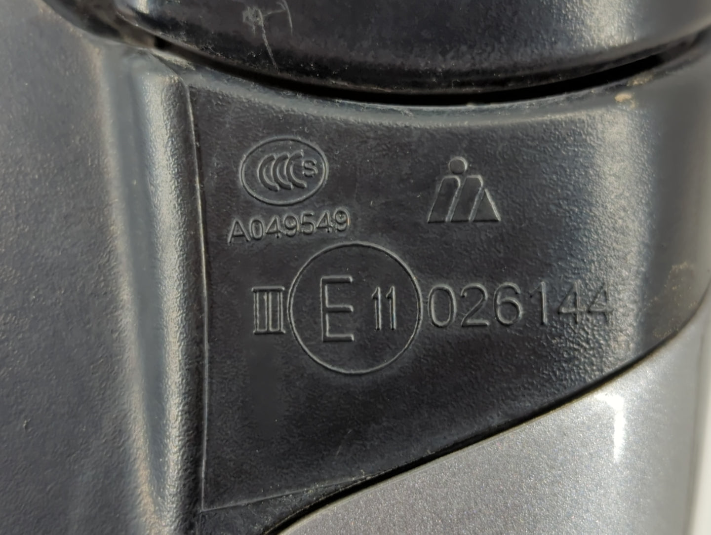 2014 Dodge Journey Driver Side View Mirror - Left Door Mirror OEM Used - Oemusedautoparts1.com