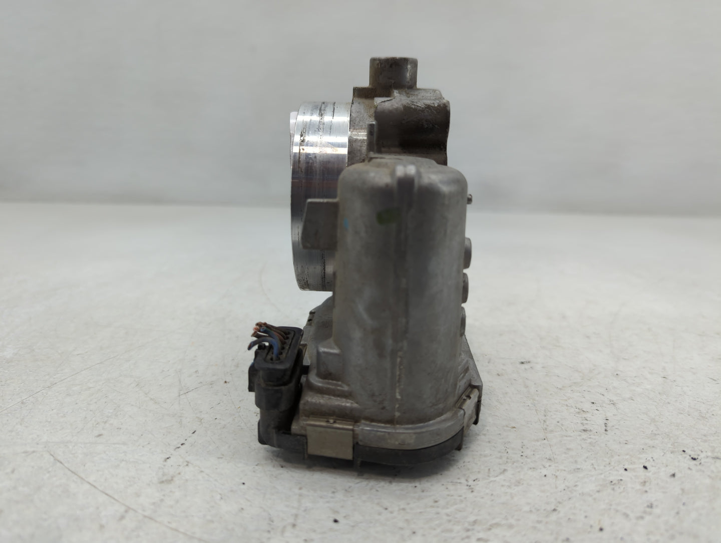 2011-2019 Dodge Journey Throttle Body P/N:0 280 750 570 05184349AC Fits OEM Used Auto Parts - Oemusedautoparts1.com
