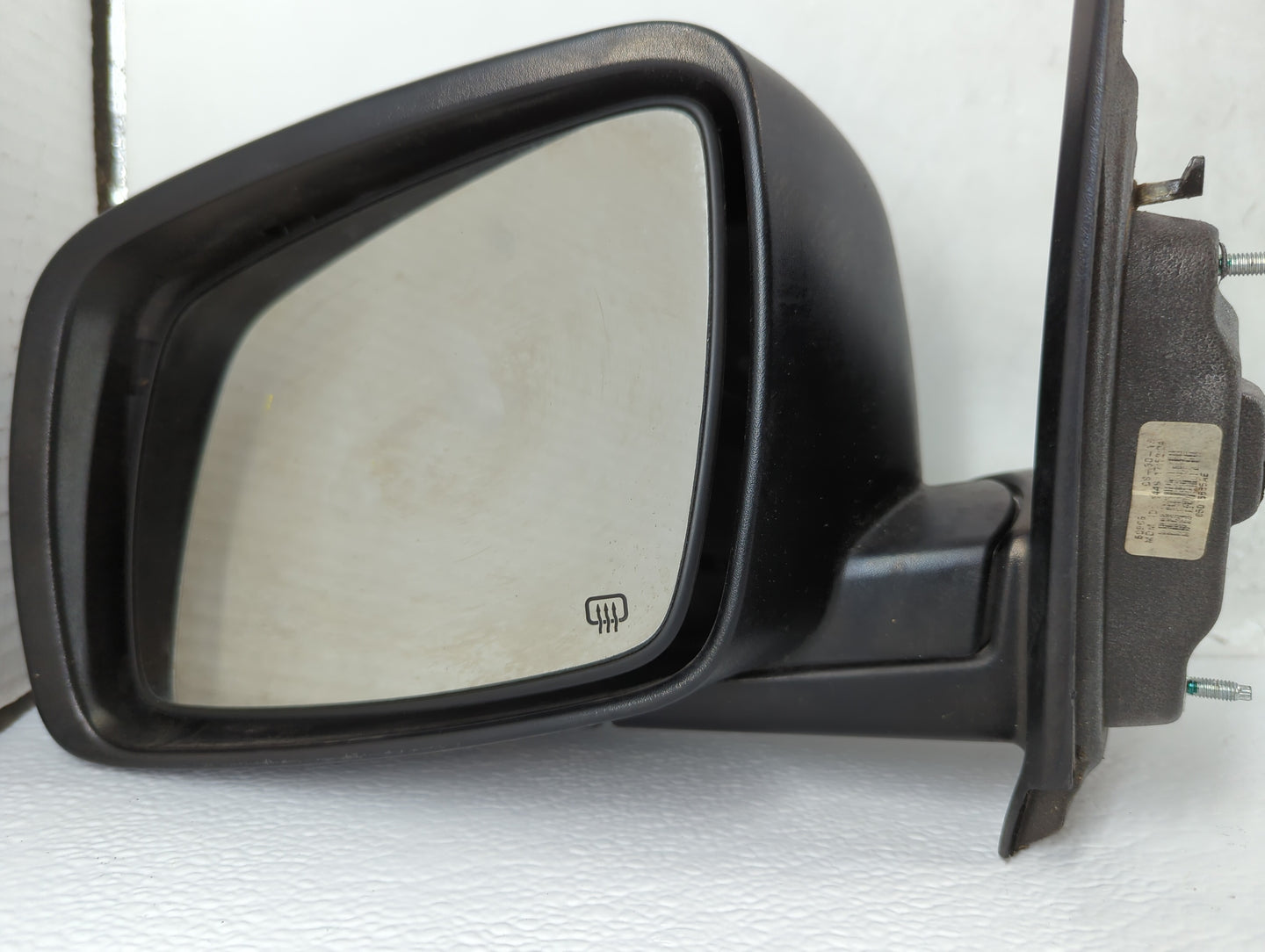 2014 Dodge Journey Driver Side View Mirror - Left Door Mirror OEM Used - Oemusedautoparts1.com