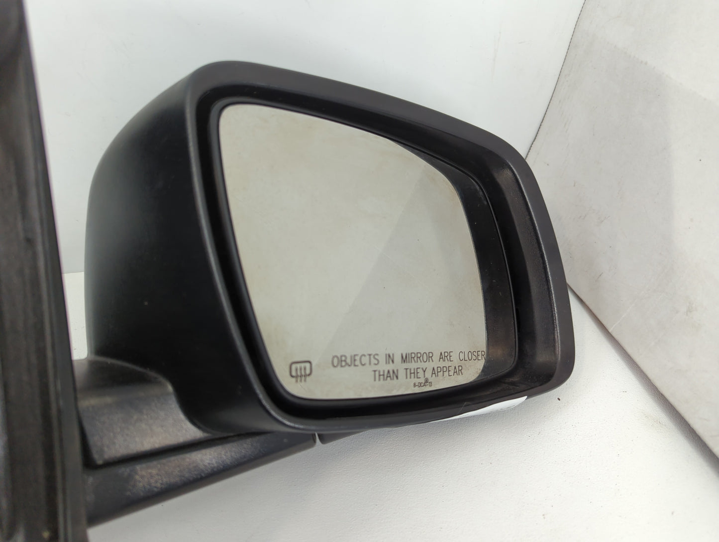 2014 Dodge Journey Passenger Side View Mirror - Right Door Mirror OEM Used - Oemusedautoparts1.com