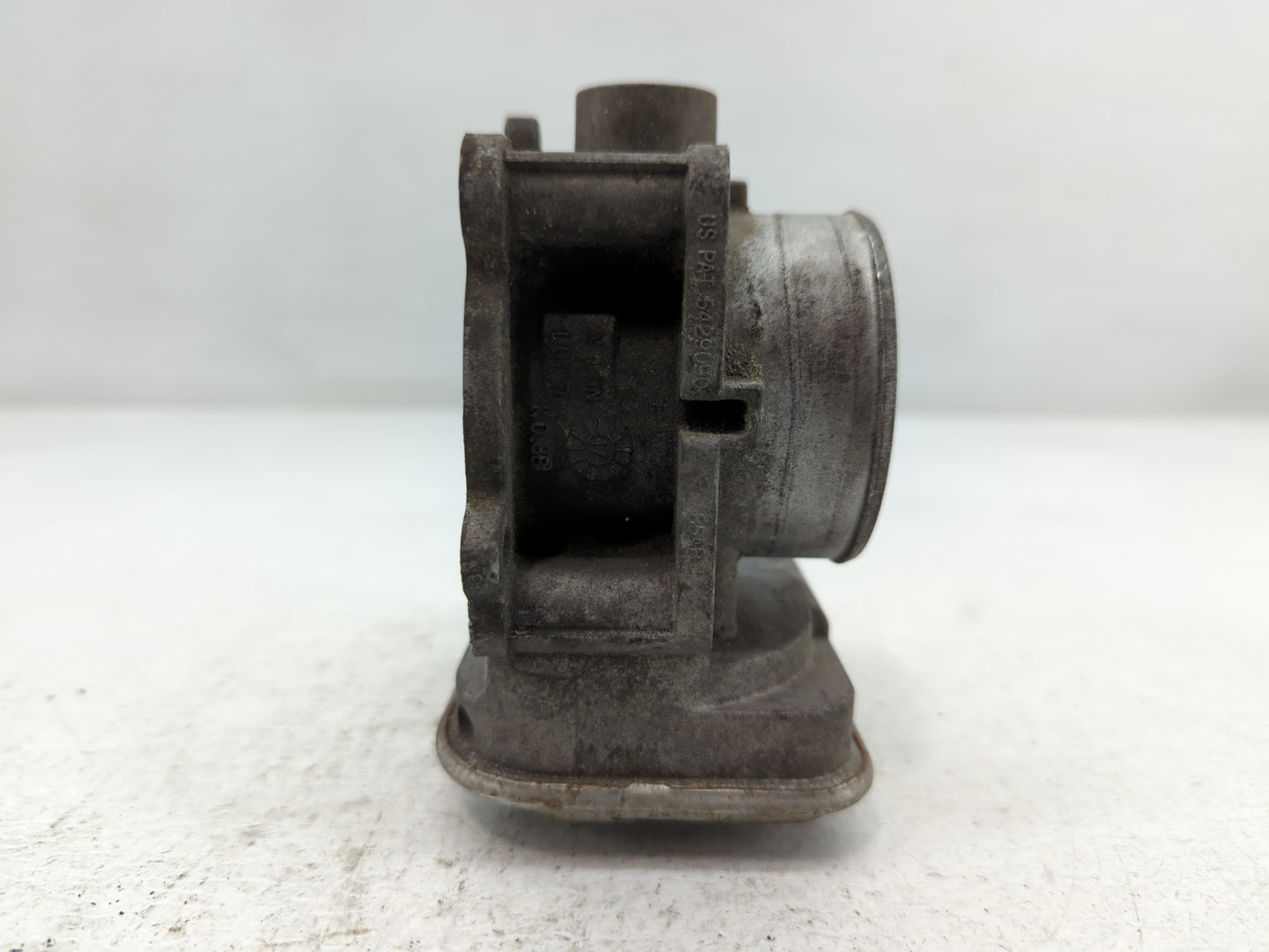 2009-2018 Dodge Journey Throttle Body P/N:LOT7 Fits Fits 2007 2008 2009 2010 2011 2012 2013 2014 2015 2016 2017 2018 OEM Use