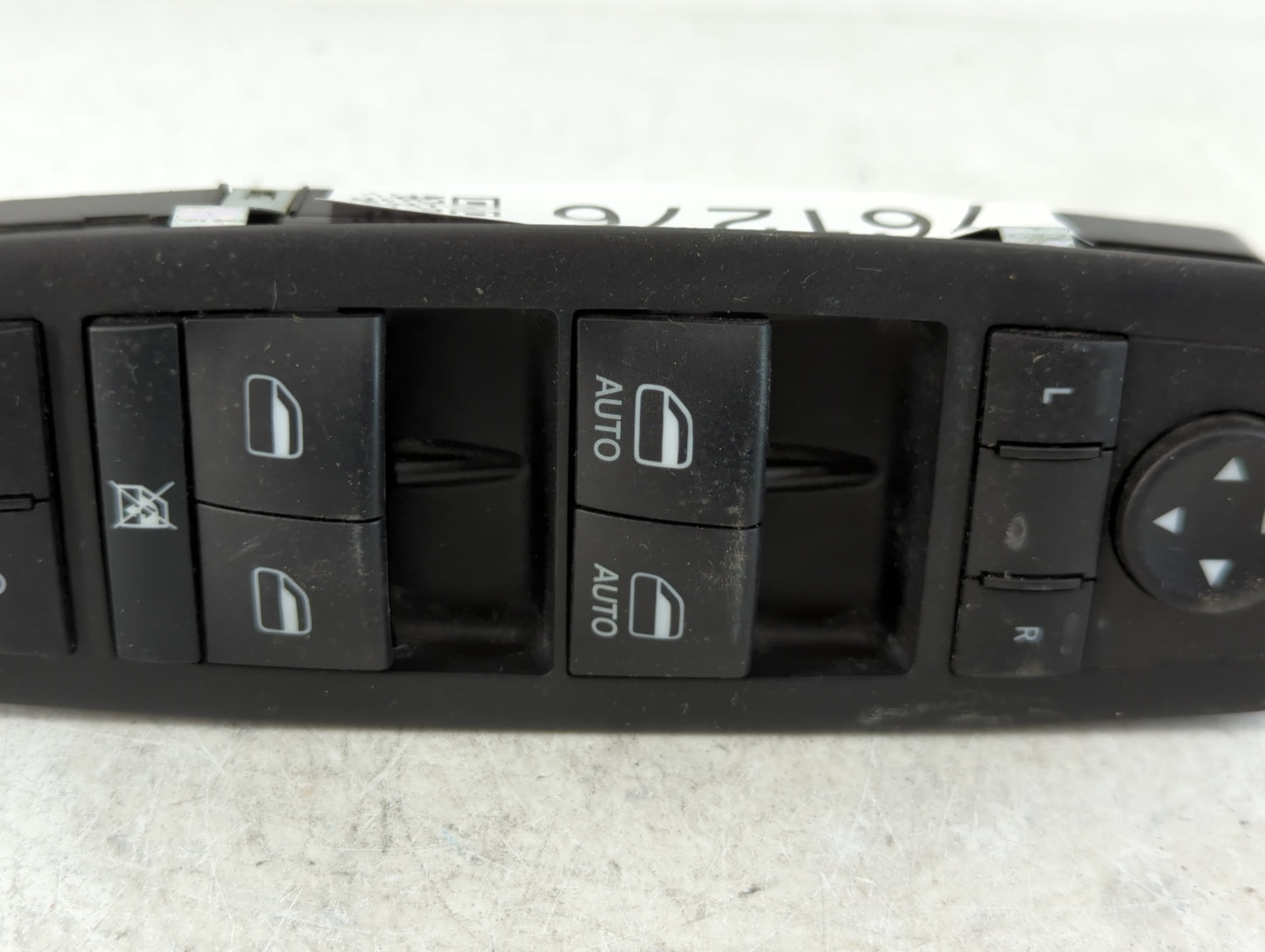 2011-2019 Dodge Journey Master Power Window Switch Replacement Driver Side Left P/N:68139805AB Fits OEM Used Auto Parts - Oe