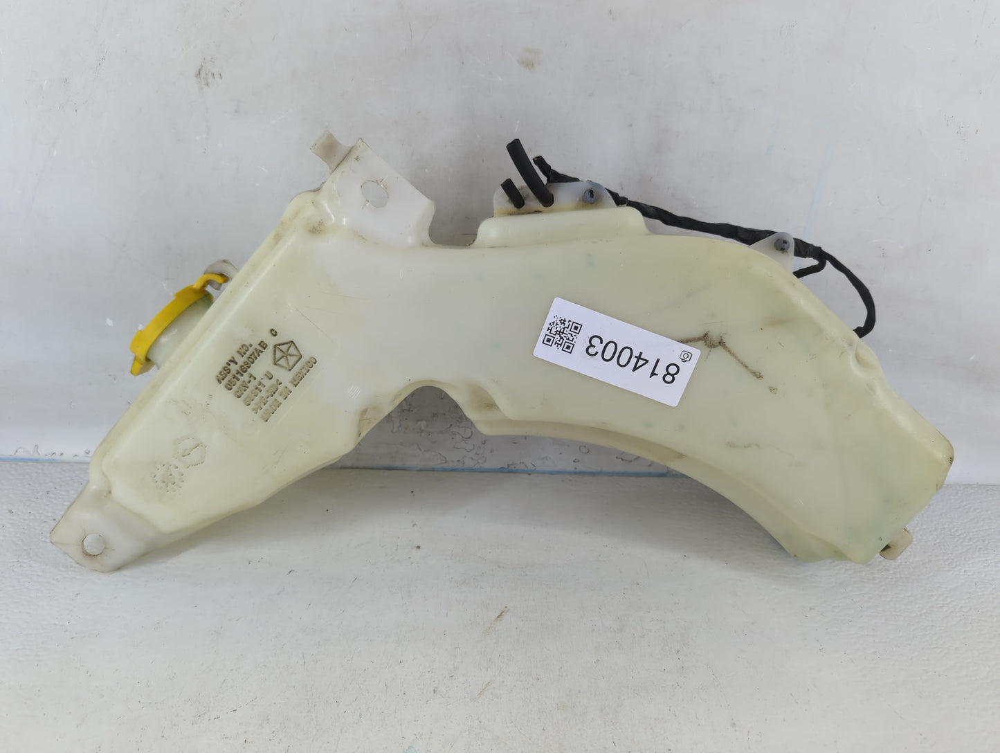 2014 Dodge Journey Windshield Washer Fluid Reservoir Bottle Oem - Oemusedautoparts1.com