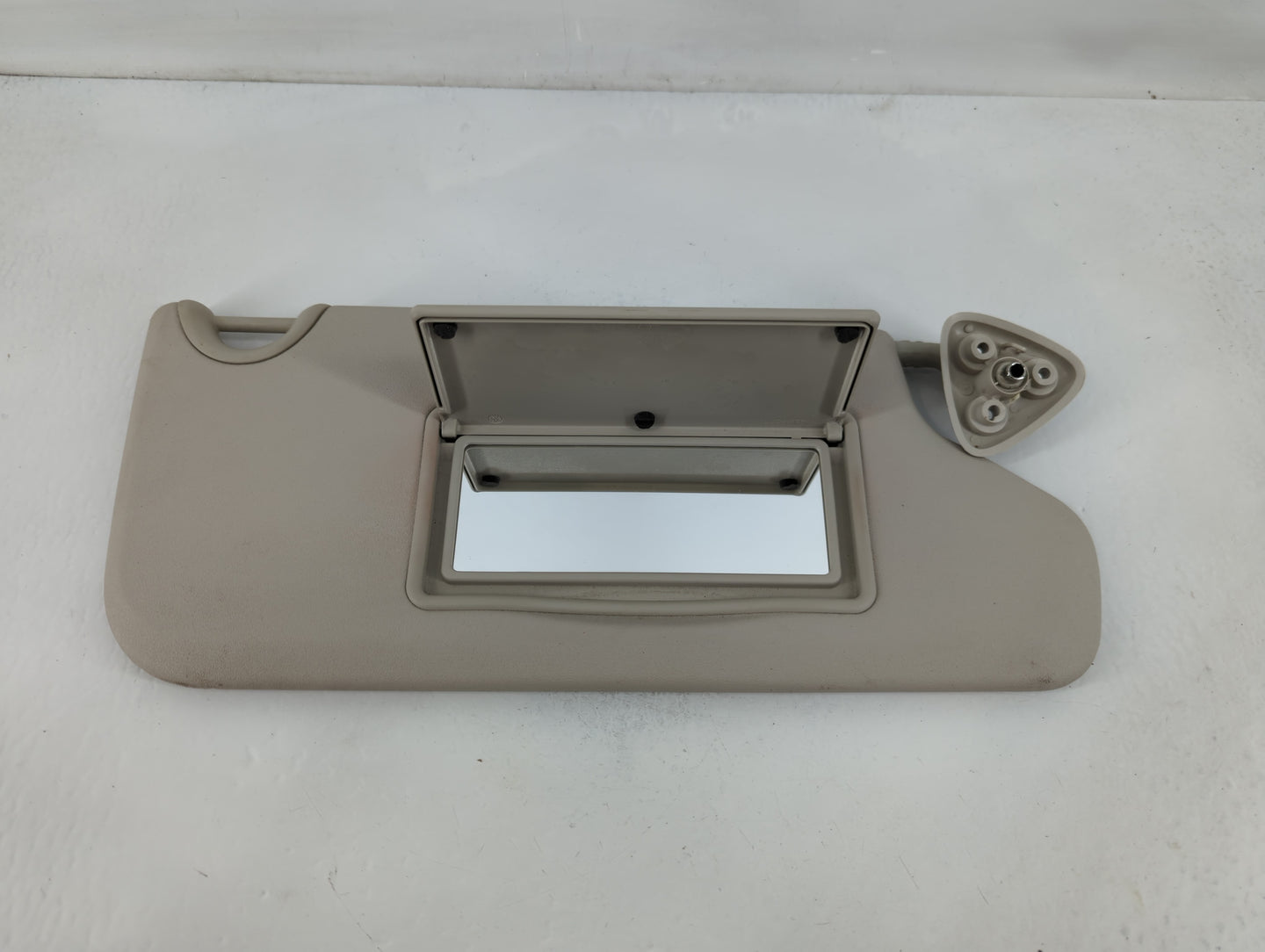2014 Dodge Journey Sun Visor Shade Replacement Passenger Right Mirror Fits OEM Used Auto Parts - Oemusedautoparts1.com