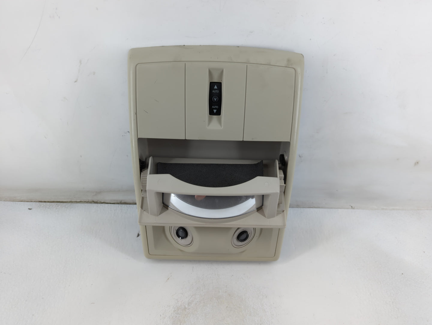 2012-2019 Dodge Journey Overhead Roof Console 889052 - Oemusedautoparts1.com