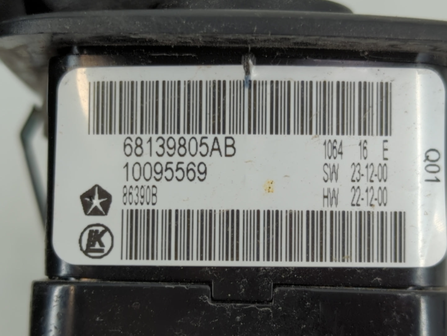 2018-2019 Dodge Journey Master Power Window Switch Replacement Driver Side Left P/N:68139805AB Fits Fits 2013 2014 2018 2019