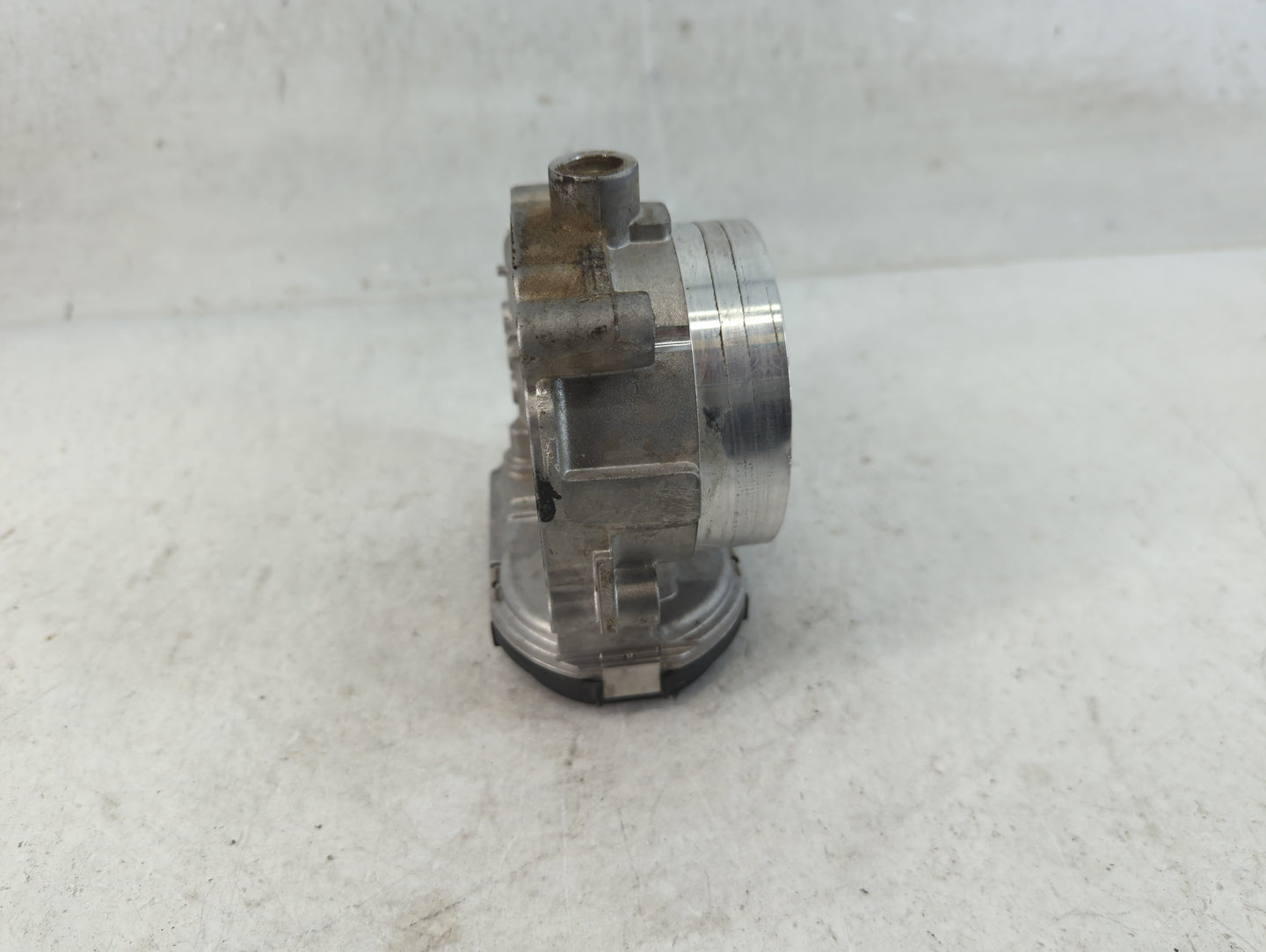 2011-2019 Dodge Journey Throttle Body P/N:0280750570 05184349AC Fits OEM Used Auto Parts - Oemusedautoparts1.com