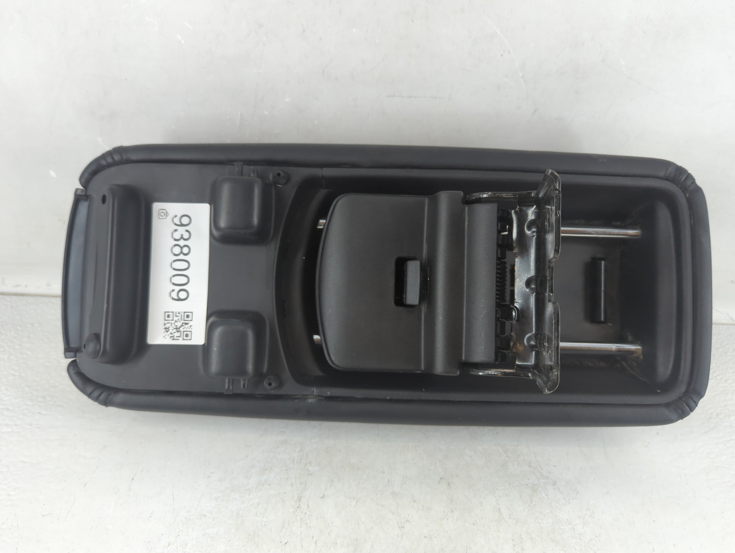 2014 Dodge Journey Center Console Armrest Cover Lid Fits OEM Used Auto Parts - Oemusedautoparts1.com