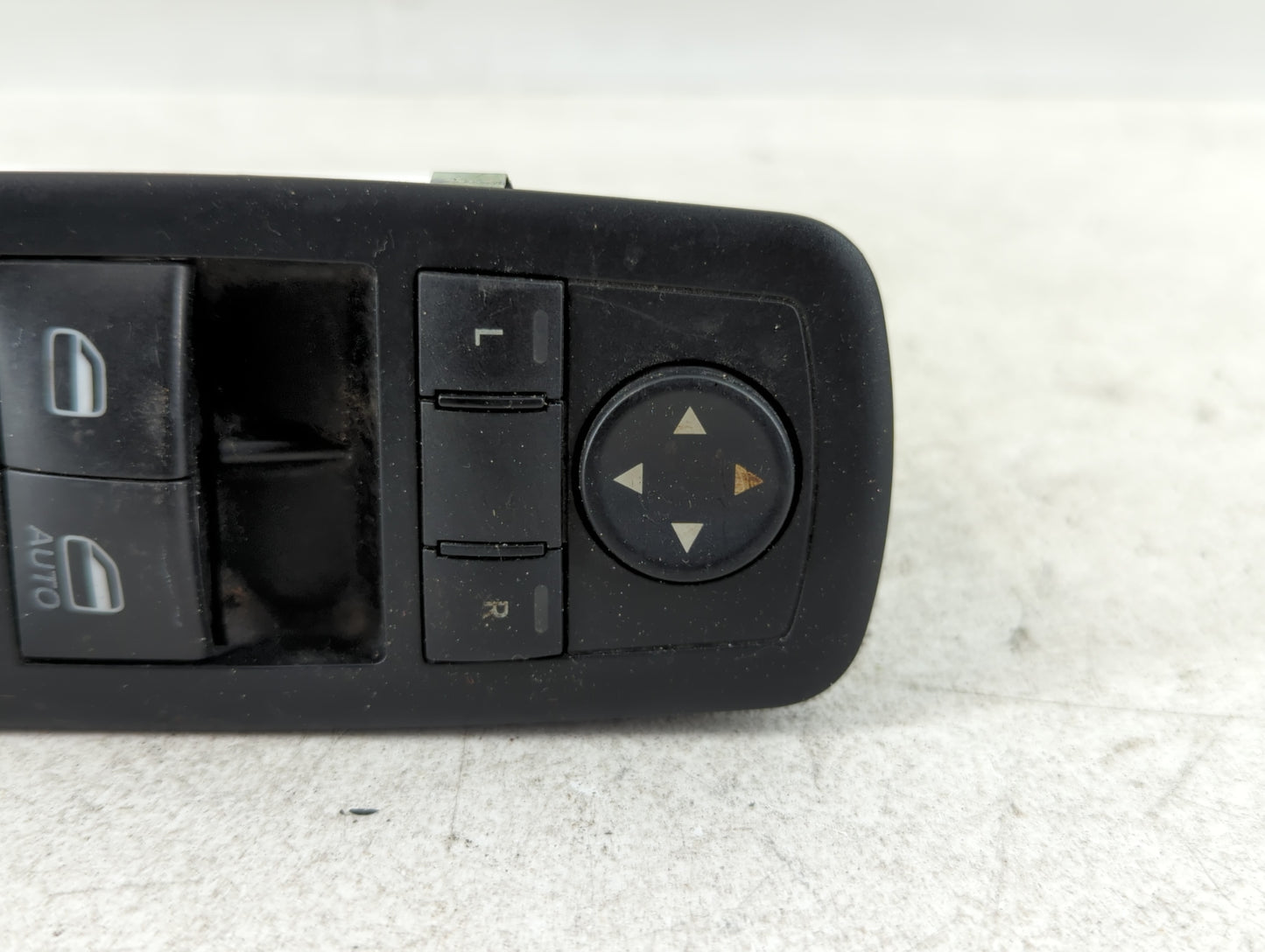 2014 Dodge Ram 1500 Master Power Window Switch Replacement Driver Side Left P/N:68148893AA Fits OEM Used Auto Parts - Oemuse