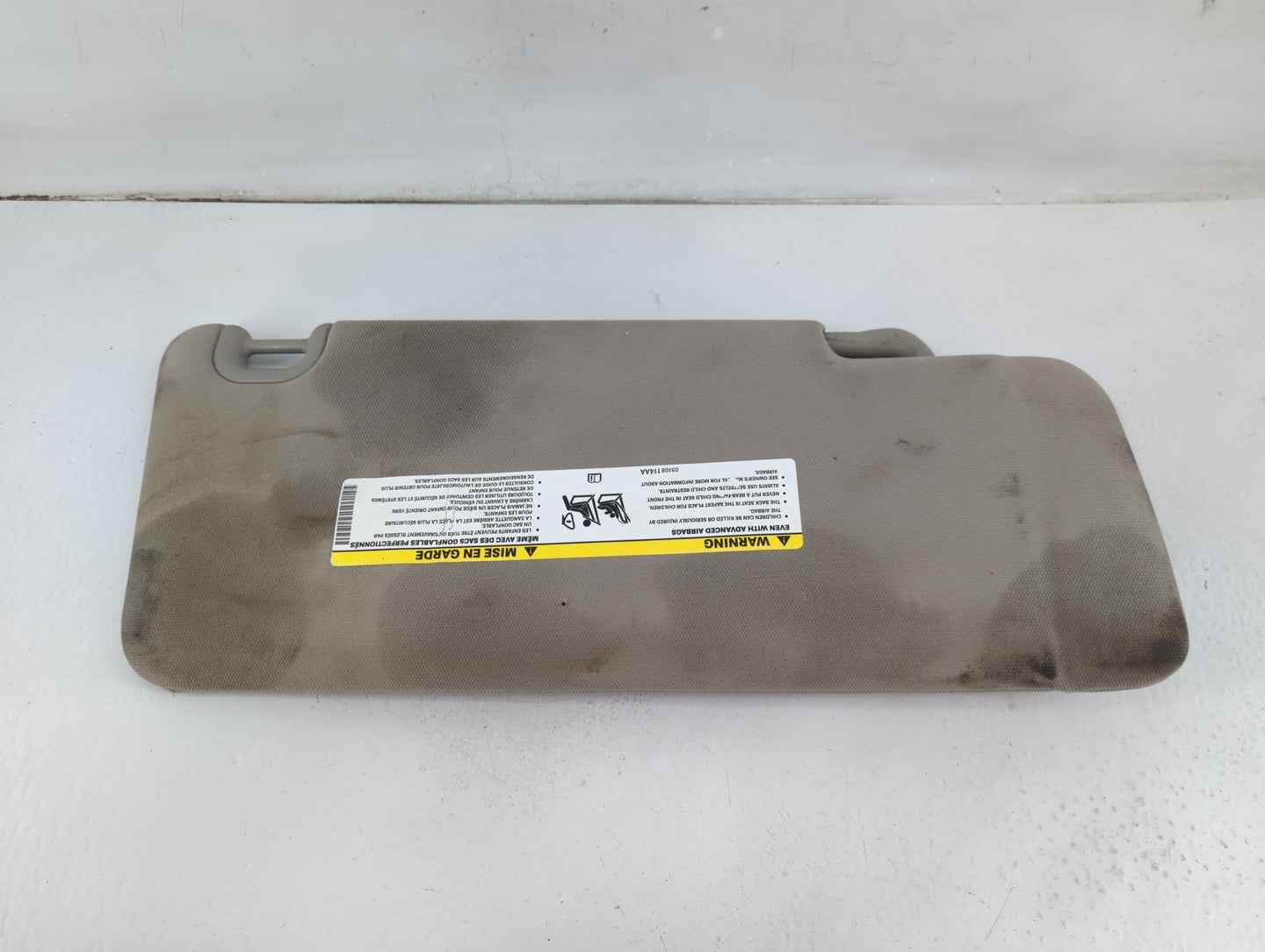 2014 Dodge Ram 1500 Sun Visor Shade Replacement Driver Left Mirror Fits Fits 2013 2015 2016 2017 2018 OEM Used Auto Parts - 