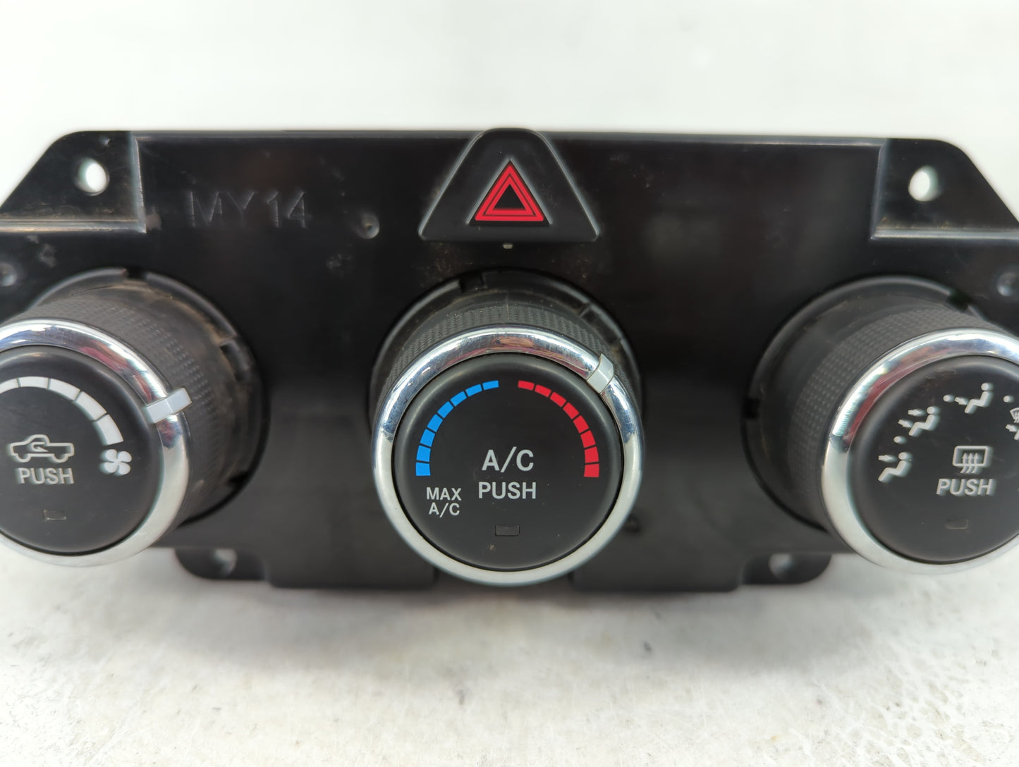 2014 Dodge Ram 1500 Climate Control Module Temperature AC/Heater Replacement P/N:P68186217AD Fits OEM Used Auto Parts - Oemu