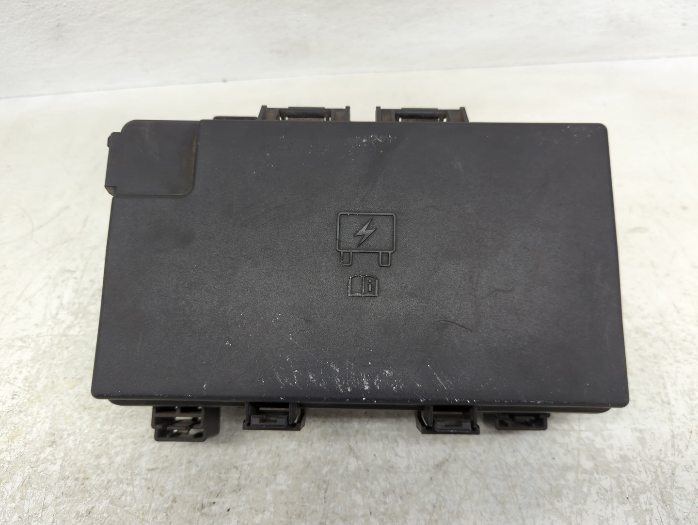 2014 Dodge Ram 1500 Fusebox Fuse Box Panel Relay Module P/N:P68089578AE Fits OEM Used Auto Parts - Oemusedautoparts1.com