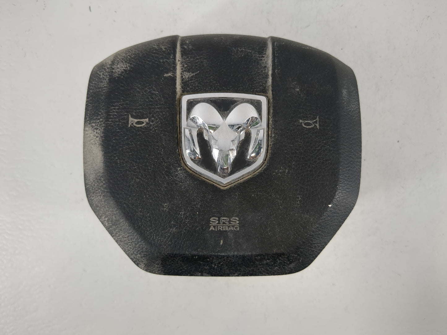 2014 Dodge Ram 1500 Air Bag Driver Left Steering Wheel Mounted P/N:P1EF19DX9AH Fits OEM Used Auto Parts - Oemusedautoparts1.