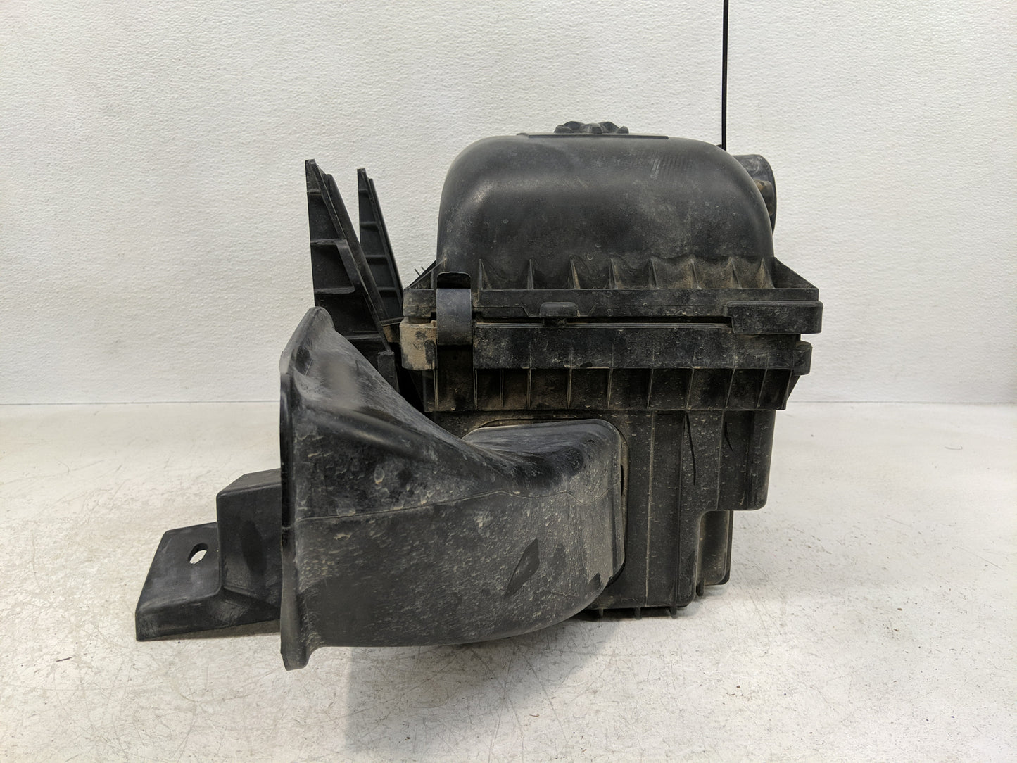 2002-2003 Dodge Ram 1500 Air Cleaner Intake-duct Hose Tube - Oemusedautoparts1.com