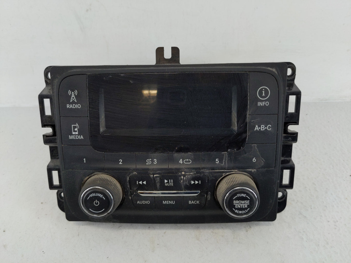 2014 Dodge Ram 1500 Radio AM FM Cd Player Receiver Replacement P/N:P68226683AA Fits OEM Used Auto Parts - Oemusedautoparts1.
