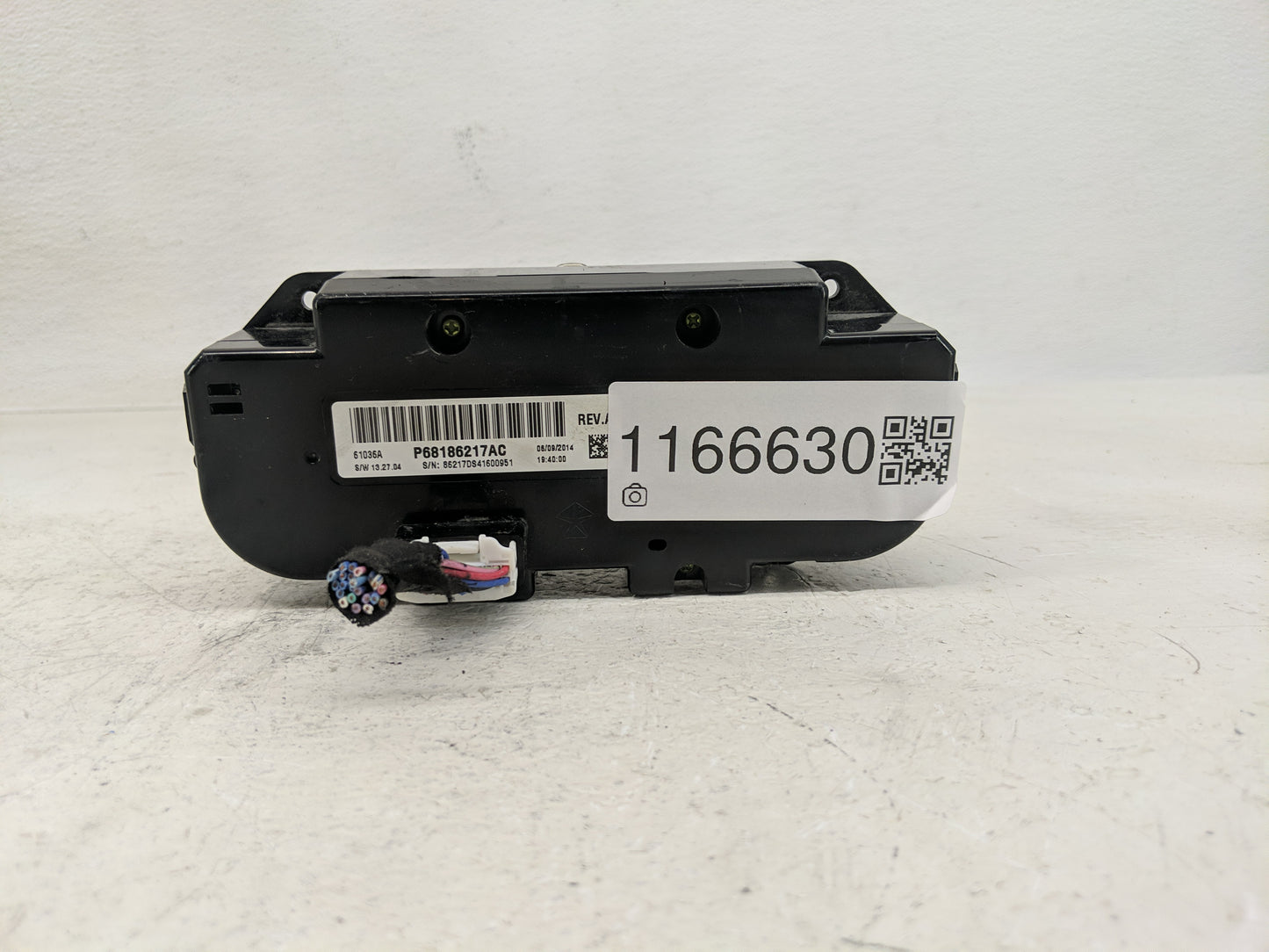 2014 Dodge Ram 1500 Climate Control Module Temperature AC/Heater Replacement P/N:P68186217AC Fits OEM Used Auto Parts - Oemu